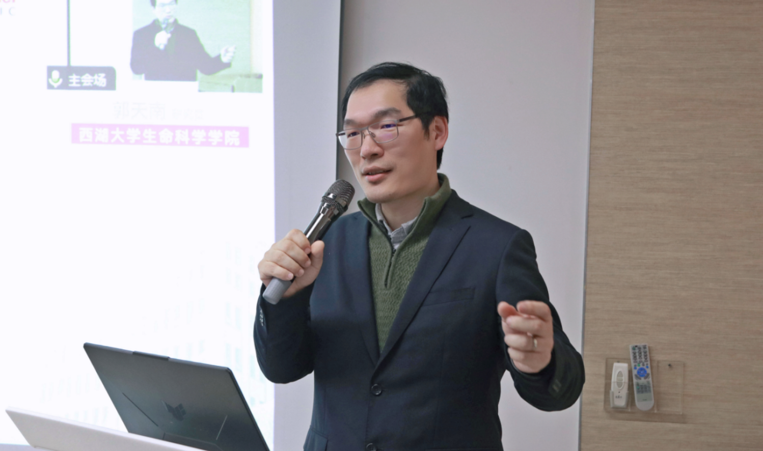 1702951846465898.png image.png